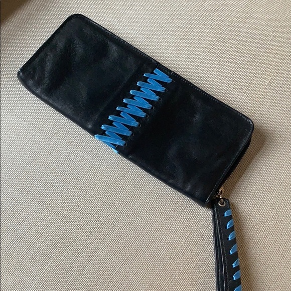 Jennifer Scott Handbags - Jennifer Scott Black Leather Clutch Wristlet